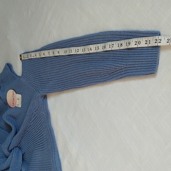 Blue Chocker twisted Ribbed Sweater Cold Shoulder Crop Wear Two Ways Size XL - Picture 13 of 14